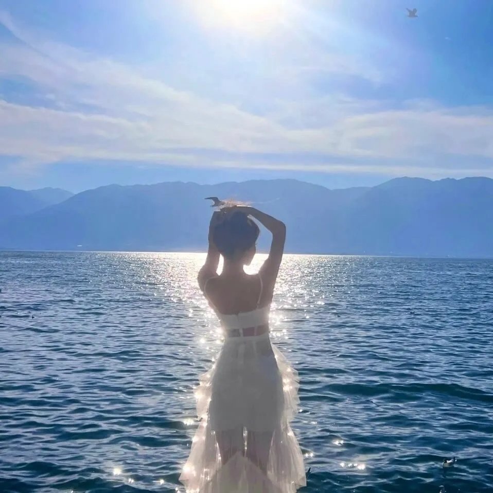 欲海艳后 海报